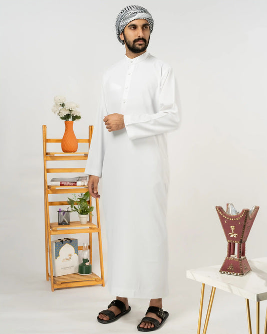 Saudi White Thobe Collared