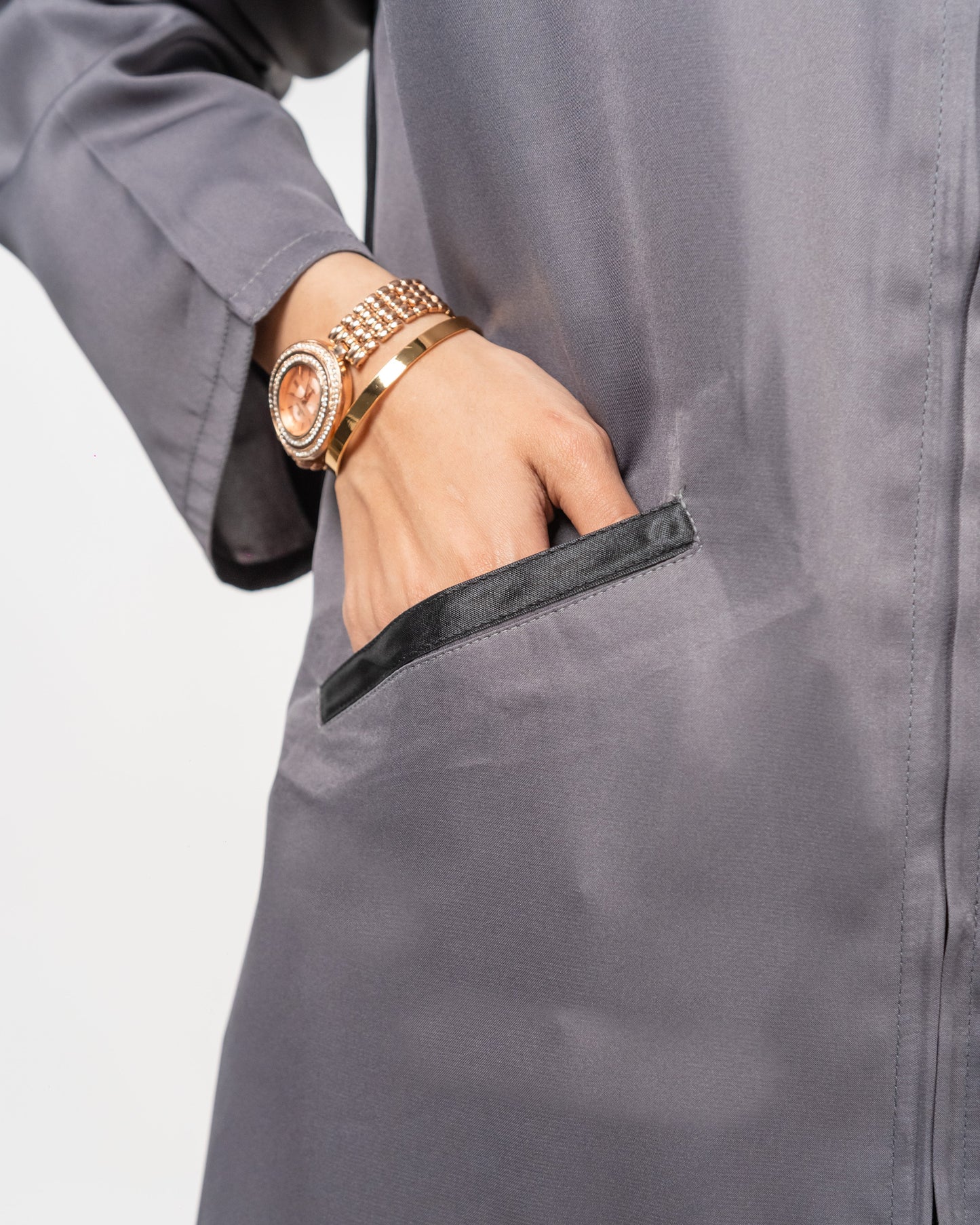 Maheen || Grey Hoodie Abaya || Double Georgette Abaya